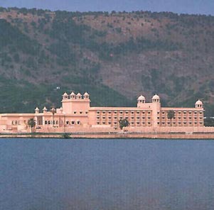 Trident Oberoi -  , 