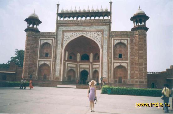 Agra gate 