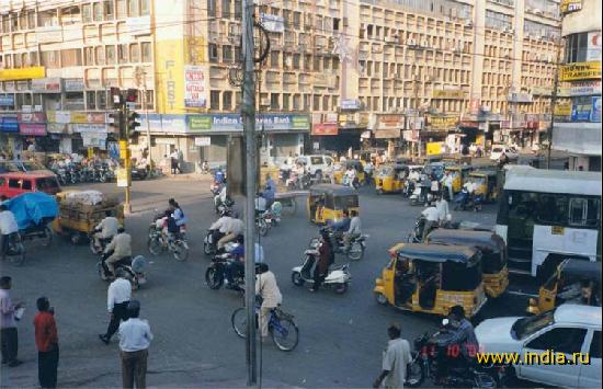Перекресток в Хайдарабаде 