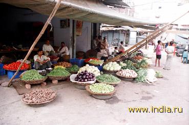 Овощной базар в Дели 
