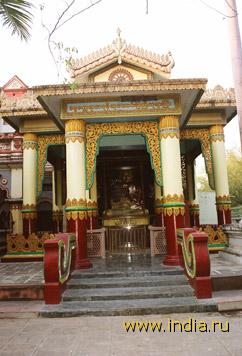 Бирмански храм в Сарнатхе 