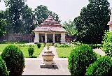 Парк при храме